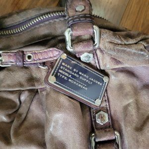 Marc Jacobs Purse, Textured Leather Shoulder Bag, Burgundy/Purple Colour